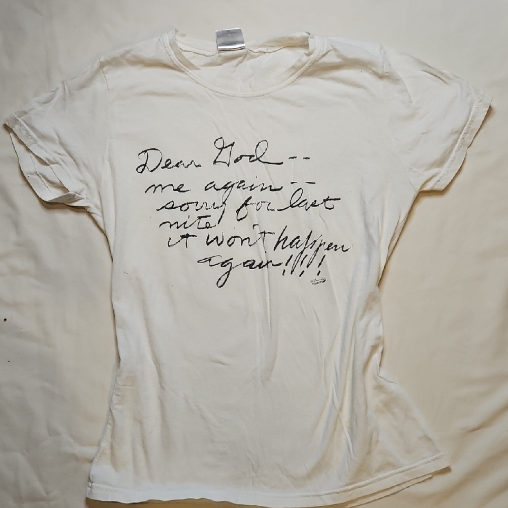 Casual White Graphic Tee Medium Y2K